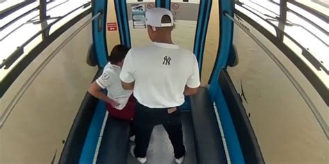 Video de pareja teniendo sexo en metrocable de。